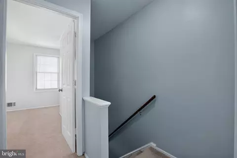 Entry Way - 9635 Aspen Pl, Manassas, VA 20110 photo 4 of 4