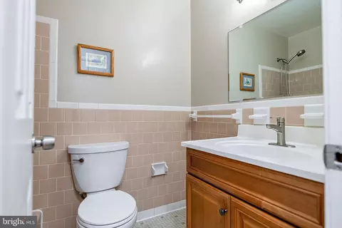 Bath - 8905 Hazel Dr, Manassas, VA 20110 photo 1 of 6