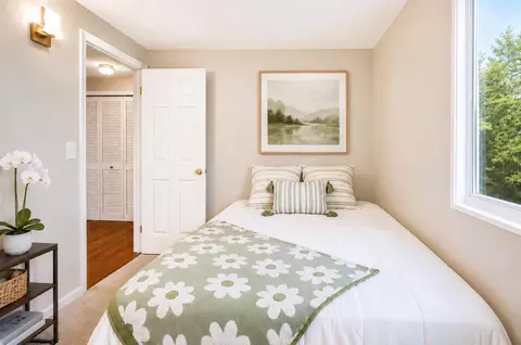 Bedroom - 10461 Brackets Ford Cir, Manassas, VA 20110 photo 2 of 3