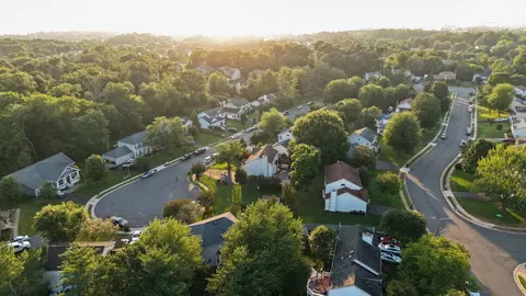 View/Area - 10461 Brackets Ford Cir, Manassas, VA 20110 photo 5 of 5