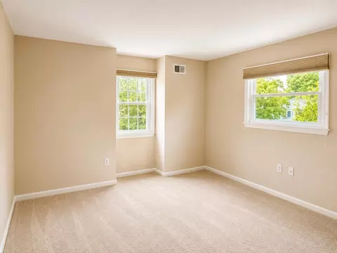 Bedroom - 8601 Jackson Ave, Manassas, VA 20110 photo 3 of 7