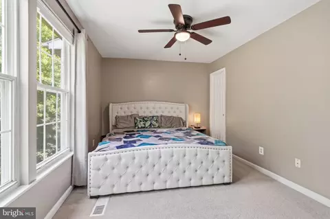 Bedroom - 9504 Ninebark Ct, Manassas, VA 20110 photo 2 of 5