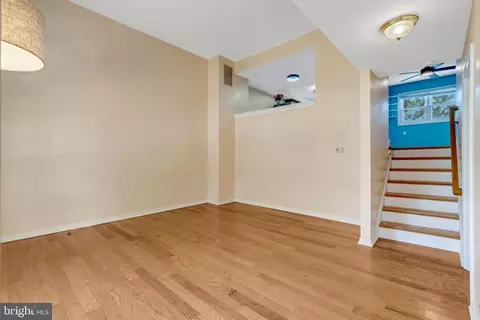 Entry Way - 8501 Buckeye Ct, Manassas, VA 20110 photo 1 of 6