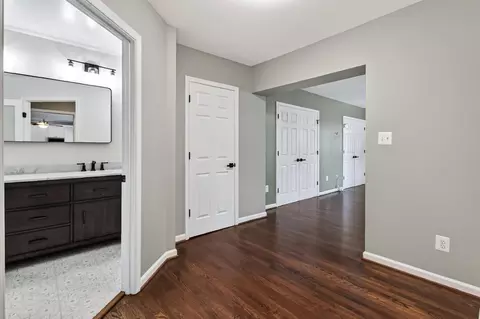 Entry Way - 9021 Weir St, Manassas, VA 20110 photo 2 of 2