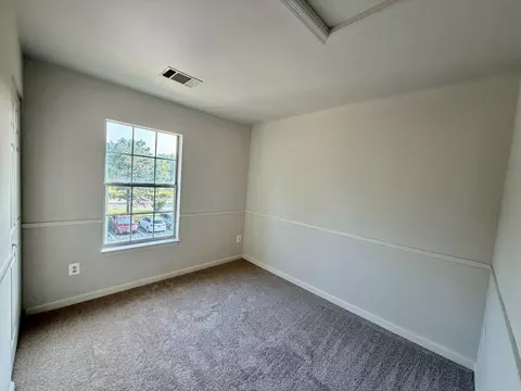 Bedroom - 10245 Calypso Dr, Manassas, VA 20110 photo 3 of 4
