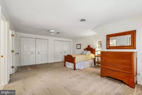Bedroom - 9507 Nelson Ln, Manassas, VA 20110 photo 2 of 6