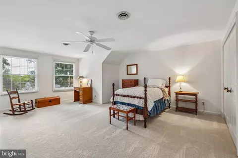 Bedroom - 9507 Nelson Ln, Manassas, VA 20110 photo 5 of 6