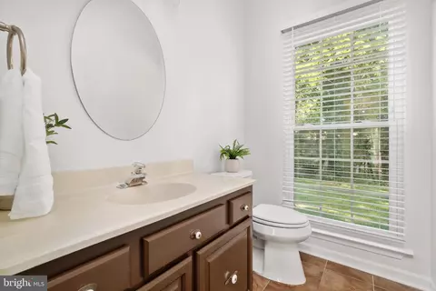 Bath - 8550 Yoder St, Manassas, VA 20110 photo 1 of 5