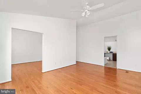 Living - 8550 Yoder St, Manassas, VA 20110 photo 6 of 6