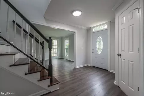 Entry Way - 10169 Corydalis Ct, Manassas, VA 20110 photo 1 of 7