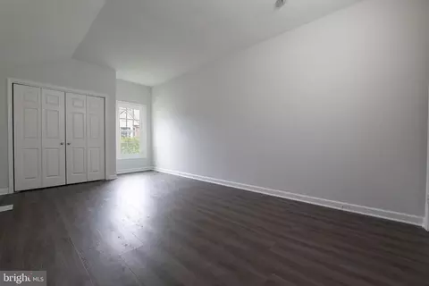 Entry Way - 10169 Corydalis Ct, Manassas, VA 20110 photo 3 of 7