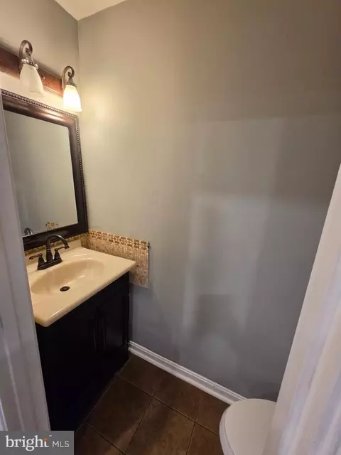 Entry Way - 10203 Calypso Dr, Manassas, VA 20110 photo 1 of 3