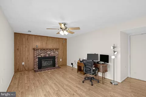Living - 10028 Elderberry Ct, Manassas, VA 20110 photo 5 of 5