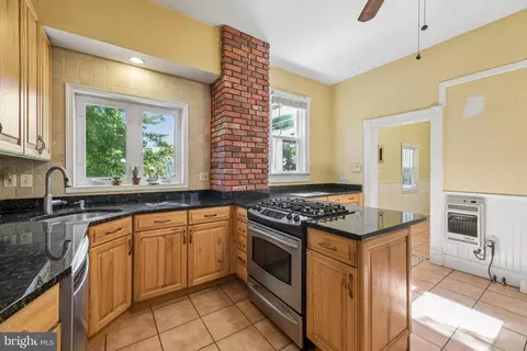 Kitchen - 8807 Quarry Rd, Manassas, VA 20110 photo 1 of 7