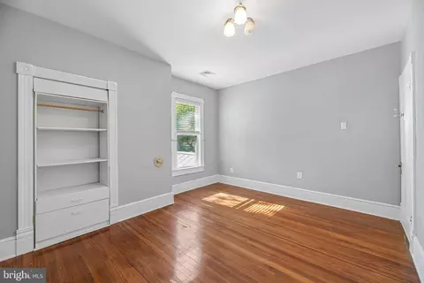 Bedroom - 8807 Quarry Rd, Manassas, VA 20110 photo 6 of 8
