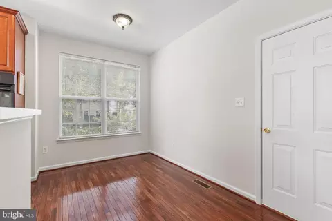 Entry Way - 8401 Tillett Loop, Manassas, VA 20110 photo 4 of 6