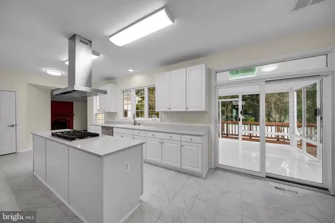 Kitchen - 8684 Nagle St, Manassas, VA 20110 photo 1 of 4