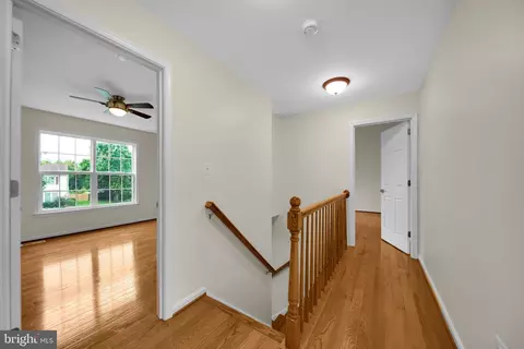 Entry Way - 8684 Nagle St, Manassas, VA 20110 photo 3 of 7