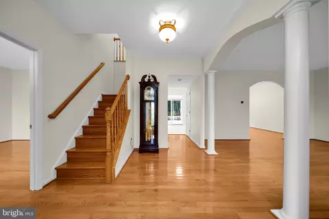 Entry Way - 8684 Nagle St, Manassas, VA 20110 photo 1 of 7
