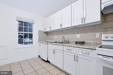 Kitchen - 9355 Taney Rd, Manassas, VA 20110 photo 1 of 2