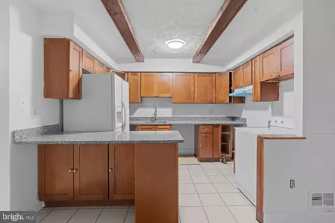 Kitchen - 9827 Town Ln, Manassas, VA 20110 photo 1 of 2