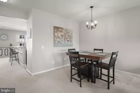 Dining - 9508 Lee Ct, Manassas, VA 20110 photo 2 of 2