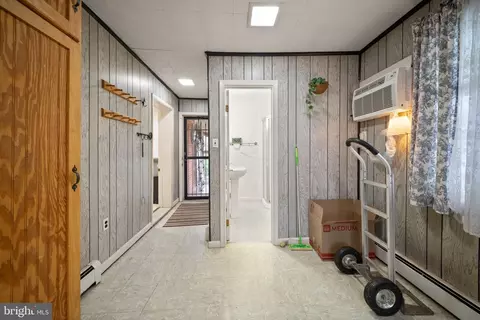 Entry Way - Undisclosed, Manassas, VA 20110 photo 1 of 6