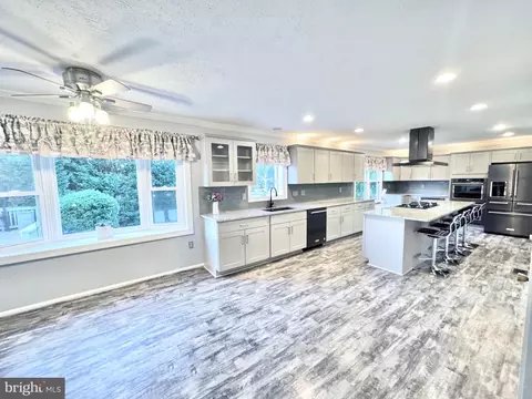 Kitchen - 9632 Branchview Ln, Manassas, VA 20110 photo 2 of 18