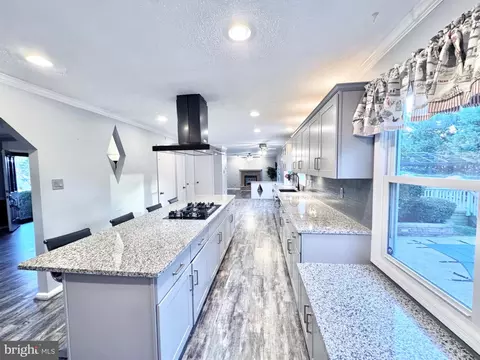 Kitchen - 9632 Branchview Ln, Manassas, VA 20110 photo 16 of 18