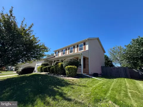 Exterior - 9632 Branchview Ln, Manassas, VA 20110 photo 3 of 15