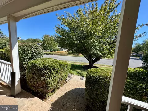 Exterior - 9632 Branchview Ln, Manassas, VA 20110 photo 13 of 15