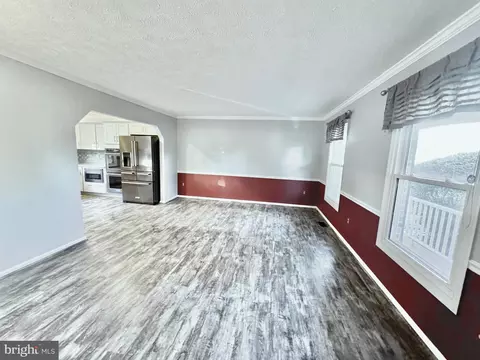 Living - 9632 Branchview Ln, Manassas, VA 20110 photo 1 of 12