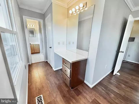 Entry Way - 9632 Branchview Ln, Manassas, VA 20110 photo 1 of 3