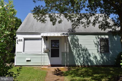 194 Cabbel Dr, Manassas Park, VA 20111 photo 1