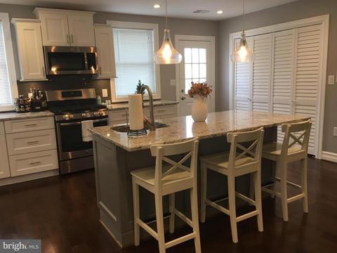 113 Forrest St, Manassas Park, VA 20111 photo 2