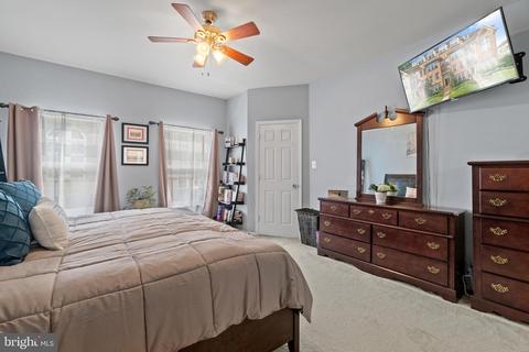 9509 Walker Way, Manassas Park, VA 20111 photo 13