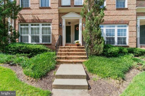 9509 Walker Way, Manassas Park, VA 20111 photo 1