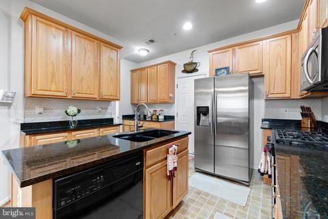 9509 Walker Way, Manassas Park, VA 20111 photo 9