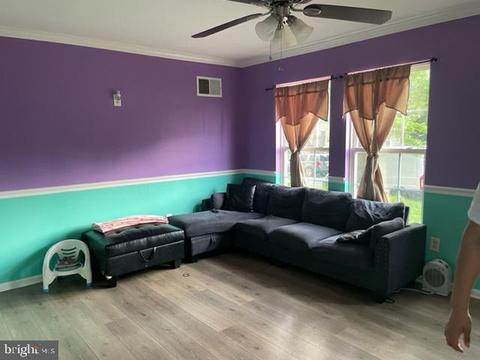 141 Scott Dr, Manassas Park, VA 20111 photo 7