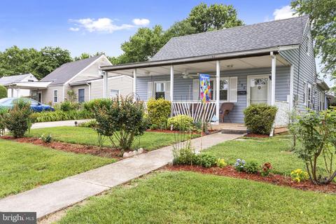 150 Scott Dr, Manassas Park, VA 20111 photo 4