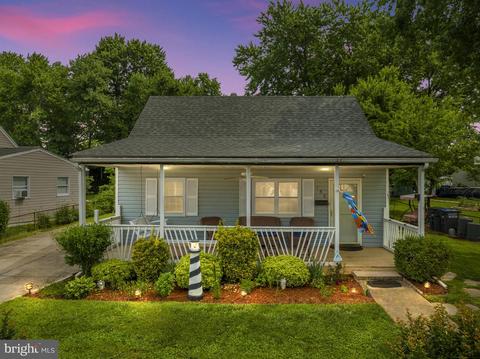 150 Scott Dr, Manassas Park, VA 20111 photo 1