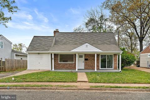 107 Tremont St, Manassas Park, VA 20111