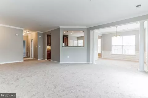 9724 Holmes Pl UNIT 307, Manassas Park, VA 20111