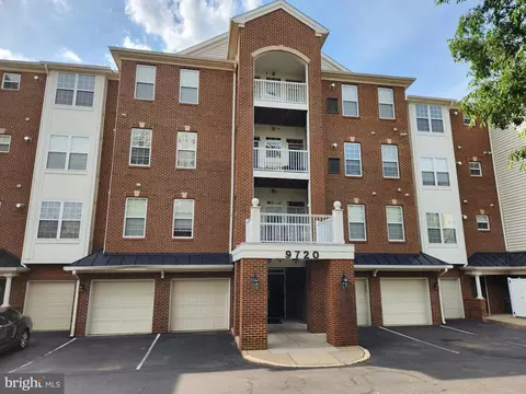 9720 Holmes Pl UNIT 404, Manassas Park, VA 20111