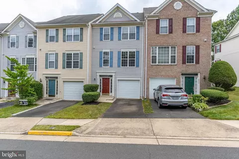 9417 Silver Meteor Ct, Manassas Park, VA 20111