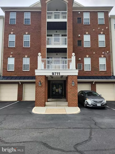 9711 Handerson Pl UNIT 202, Manassas Park, VA 20111