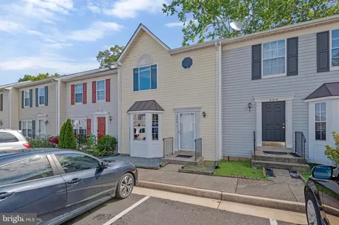 342 Moseby Ct, Manassas Park, VA 20111
