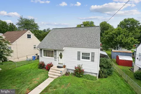 134 Holden Dr, Manassas Park, VA 20111