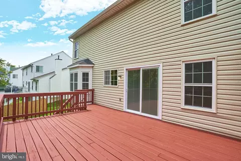 9233 Matthew Dr, Manassas Park, VA 20111 photo 12