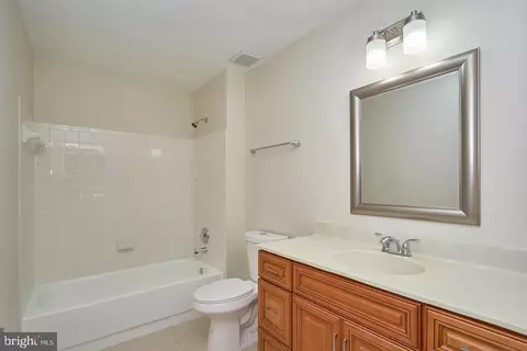 9233 Matthew Dr, Manassas Park, VA 20111 photo 28